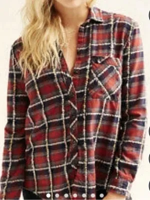 BDG Red and Navy Plaid multi With Yarn Thread Button-Up Shirt Sz M thumbnail 1