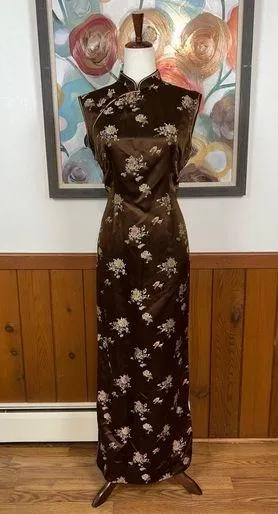 Gorgeous Vintage Cheongsam Embroidered Gown! thumbnail 1