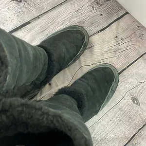 UGG Sundance II Revival Black Tall Boots size 7W thumbnail 6