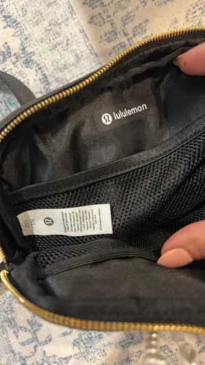 Lululemon Belt Bag thumbnail 7