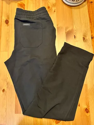 Jaanuu Black Scrub Set thumbnail 2