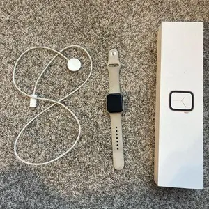 Apple Watch Series 7 41mm thumbnail 1