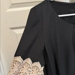 Gianni Bini Black Lace Trim Belted Dress Romantic Chic Feminine Aesthetic Small‎ thumbnail 6