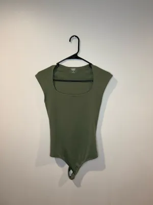 Express Top Green thumbnail 2