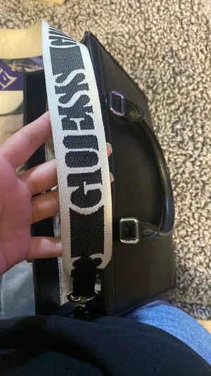 Guess Purse Black thumbnail 2