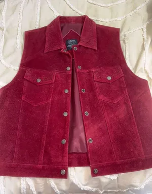 Agapo maroon leather vest thumbnail 1