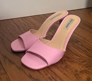 Steve Madden Kitten Pink Heels thumbnail 1