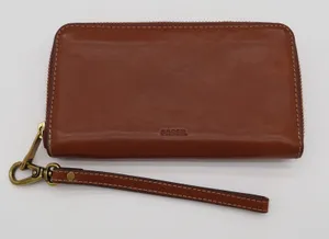 Fossil Emma Womens Brown Faux Leather Inner Pockets Zip Around Wristlet Wallet thumbnail 1