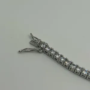Kay Jewelers Moissanite Tennis Bracelet Silver 3mm 8 Inch Brand New VVS1 Crazy Shine No Pass thumbnail 4
