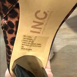 INC Mateo Leopard Print Ankle‎ Boots Size 6 NWOB Animal Print Pointed Toe Hee thumbnail 11