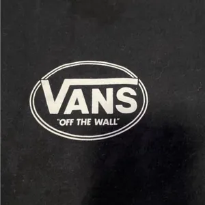Vans Off the Wall Women’s Long Sleeve Crop Top Shirt Black White XS thumbnail 2