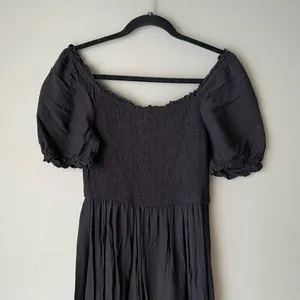 ZESICA Boho Flowy Dainty Smocked Tiered Maxi Dress‎ Black thumbnail 8
