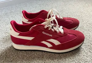 Red Reebok Sneakers thumbnail 1
