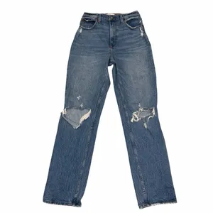 Abercrombie & Fitch The 90’s Straight Leg Ultra High Rise Distressed Jeans 28/6 thumbnail 6