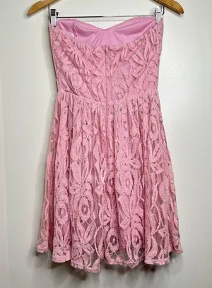 Nymphe Light Pink Strapless Mini Dress Size Medium Juniors? Lace Overlay flirty thumbnail 4