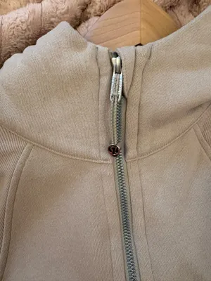 Lululemon Full-Zip Scuba thumbnail 3