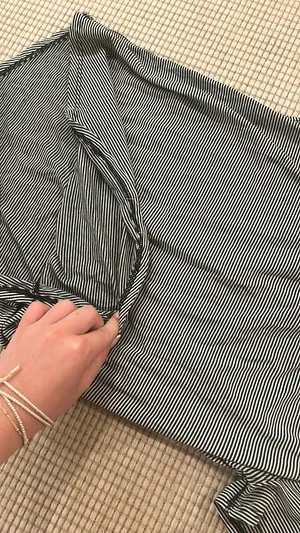 Lululemon striped tee  thumbnail 3