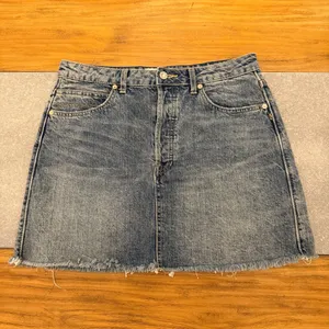 Free People We The Free High Rise Distressed Denim Mini Skirt Size 29 thumbnail 2