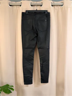 Women’s White House Black Market Skinny Jeans in Black thumbnail 2