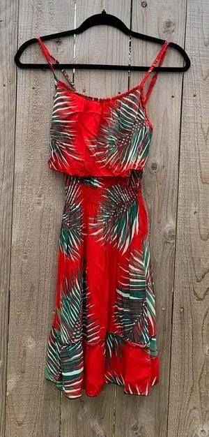 Red &‎ green palm leaf tropical dress size small Hawaiian spring summer beach thumbnail 1