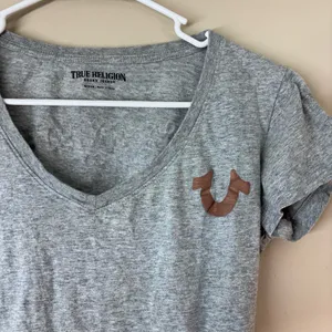 True Religion V Neck Short Sleeve  thumbnail 3