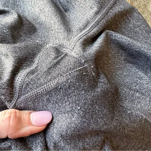 Lululemon Free Runner Crop Heathered Black Gray Women’s Size 8 thumbnail 12