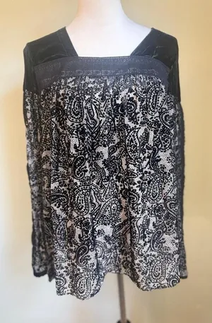 Sundance xs black velvet burnout silk‎ boho cottagecore whimsigoth flowy top thumbnail 1