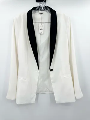 Express NWT Women’s Tuxedo Style White Blazer Size 12 thumbnail 1