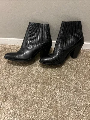 ASH IIona Pull on Heeled leather embossed ankle bootie 39‎ thumbnail 13