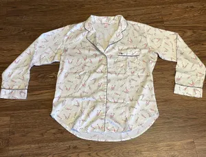 Victoria’s Secret Satin Feel Champagne Print Pajama Top Medium White Pink Black thumbnail 7