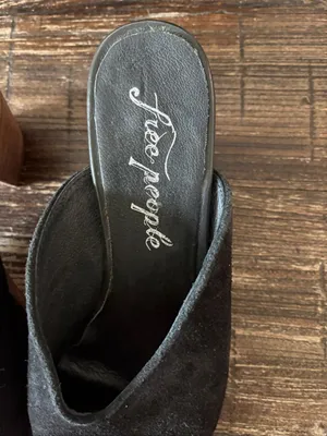 Free‎ People Anya Suede Mules Black Size 8 thumbnail 2