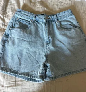 White Fox Boutique High-Waisted Shorts thumbnail 1