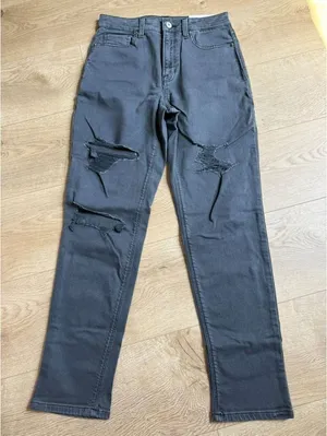 NWT Womens American Eagle Mom jeans high rise stretch gray distressed size 4/27 thumbnail 1