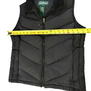 LL Bean Vintage Goose Down Puffer Vest Womens Size Small Petite Black Zip Up thumbnail 6