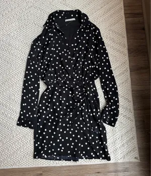 Abercrombie and Fitch Black and White Polka Dot Dress thumbnail 2