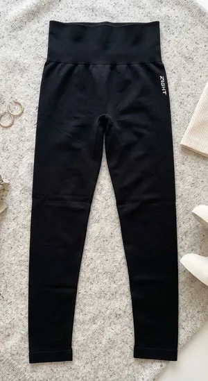 ECHT Women Black High Rise Seamless Athletic Gym Leggings thumbnail 1