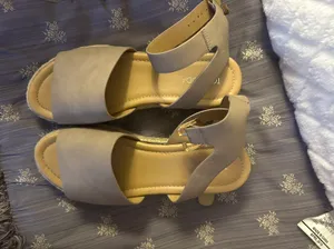 Shoes thumbnail 2
