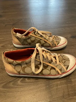 Women’s Coach Tan & Beige Signature Canvas Sneakers w/ Coach Logo Size 7.5M thumbnail 2