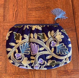 Danielle Martins quilted embroidered clutch bag thumbnail 1