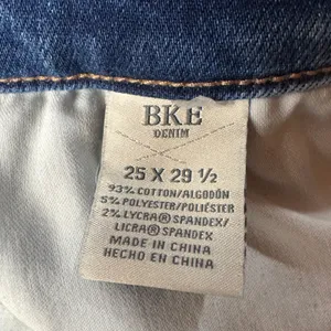 BKE SZ 25x29 1/2 Billie Jeans Tailored Bootcut Slim Fit Hi-Rise Distressed Blue thumbnail 10
