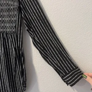 Anthropologie Maeve Size-8‎ Tunic Top Calia Black Geometric Stripe Buttondown thumbnail 13