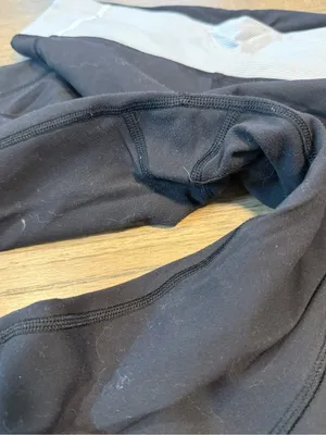 Lululemon Cinched Black Leggings With White Striped Band: Size 6 thumbnail 8