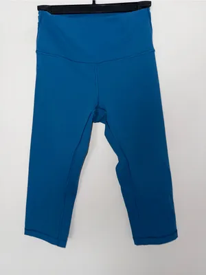 Lululemon Wunder Under Cropped Leggings thumbnail 1