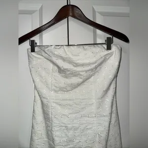Ms. J Jacobson's Lightweight Strapless Midi Bodycon Dress Size 3 thumbnail 2