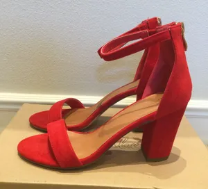 Bonnibel NEW Red Faux Suede Block/Chuck Heels Shoes - Size 6 thumbnail 4