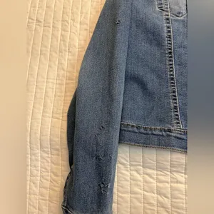 Y2K Levi’s fur collar denim jacket thumbnail 5