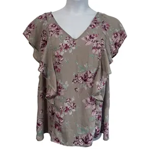 Torrid Women 2X Pink Floral‎ Flutter Sleeve Georgette Gray Shirt Boho Feminine thumbnail 3