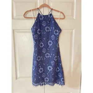 Nbd Blue Strappy‎ Back Lace Mini Dress Size Small thumbnail 2
