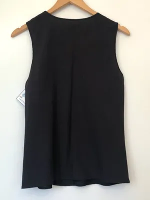NEW NWT VINTAGE VTG VANITY FAIR Black Textured Floral Grunge Semi Sheer Tank Top thumbnail 7