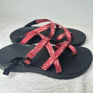 Chaco Arch Support Women's Sandals in Pink Adjustable Straps in Black Sole W9 thumbnail 4